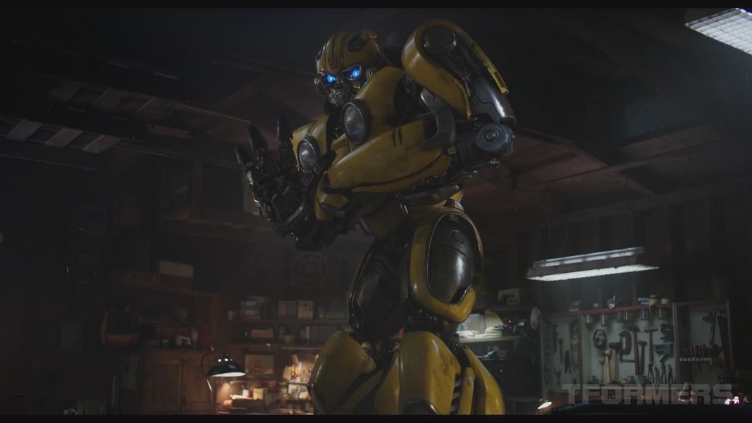 New Bumblebee Movie Trailer HD Screencap Gallery 031 (31 of 176)